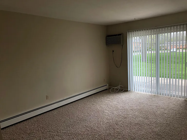 83 Port Sheldon St — Photo 1