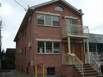 2nd image of 958 Hegeman Ave