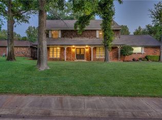 24 S Trail Ridge Rd, Edmond, OK 73012