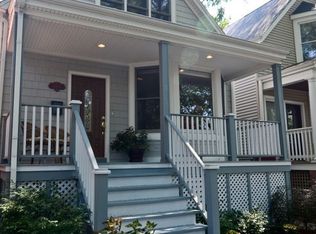 4827 N Bell Ave, Chicago, IL 60625