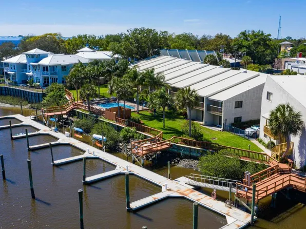 929 S PONCE DE LEON Boulevard, St. Augustine, FL 32084