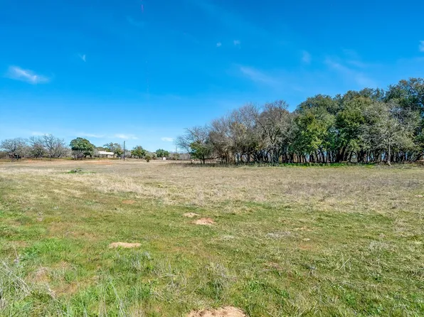 1001 N Lambert Rd, Weatherford, TX 76088