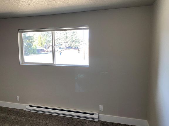 4th image of 1536 SE Skylark Dr
