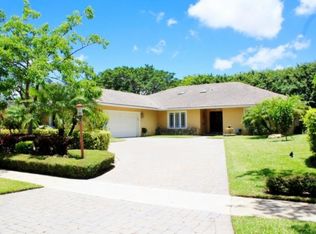 2825 Banyan Boulevard Cir NW, Boca Raton, FL 33431