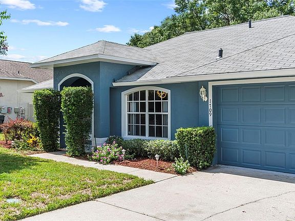 2nd image of 1709 Powder Ridge Dr