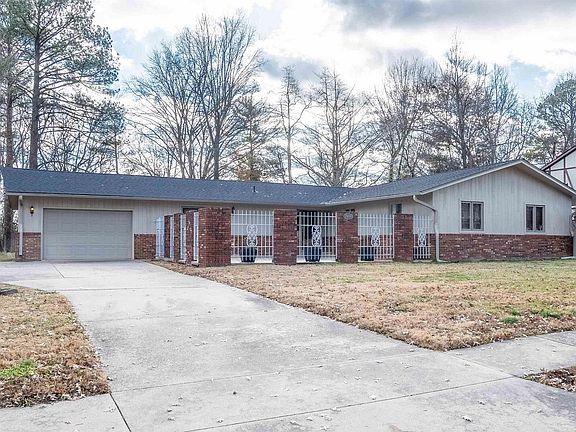 3rd image of 2909 W Kent Dr