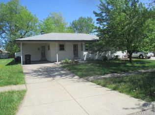 201 Avon Rd, Tonawanda, NY 14150