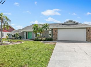 99 Bunker Rd, Rotonda West, FL 33947
