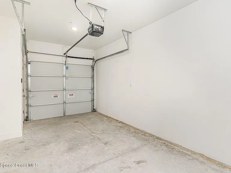 1635 Par St NE #2202 — Photo 31