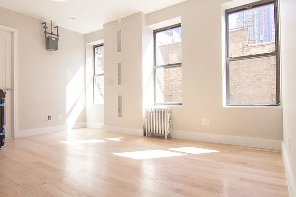 Rented by Nolita Group | media 17