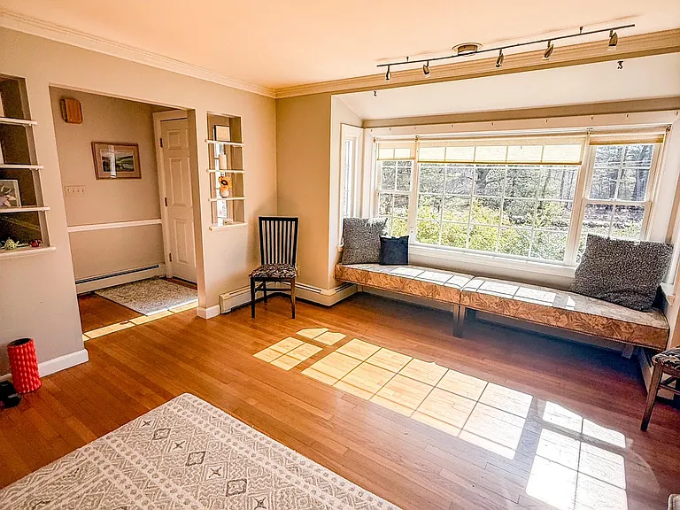 5 Endicott Rd — Photo 12