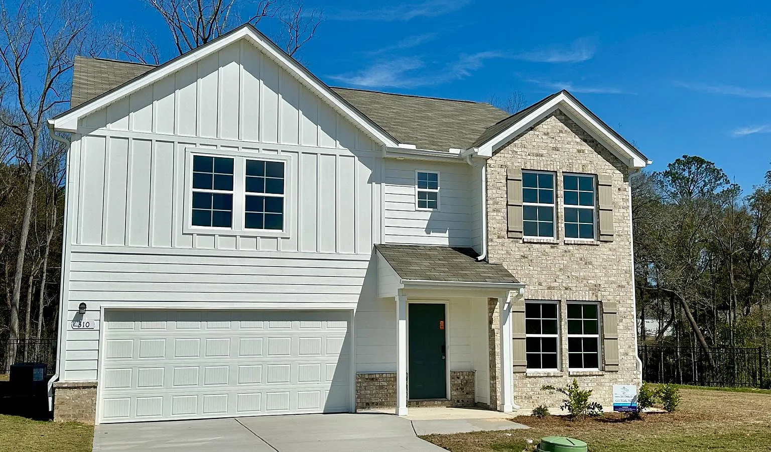 5 bed, 2653 sqft, $2,595 — Photo 1