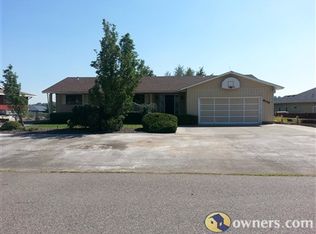 5114 W Irving St, Pasco, WA 99301