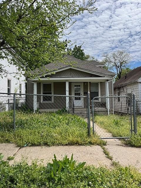 1st image of 423 N Colorado Ave