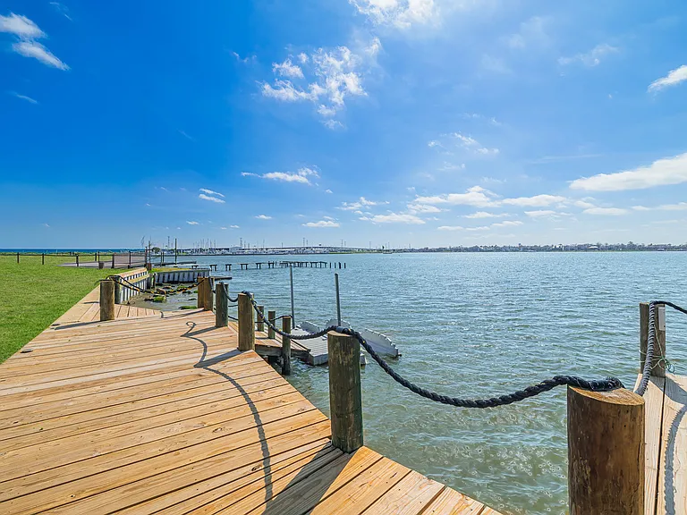 Boardwalk 01