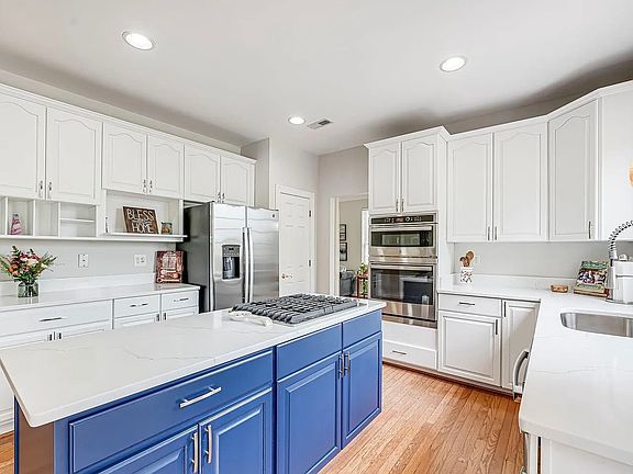 3rd image of 6009 Wake Crest Ct #2