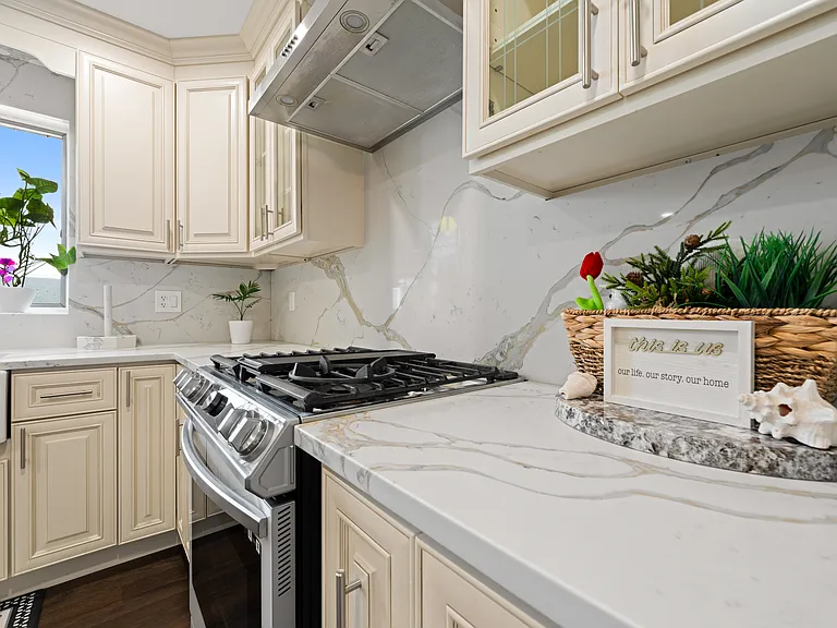 3250 Vista Dr — Photo 12