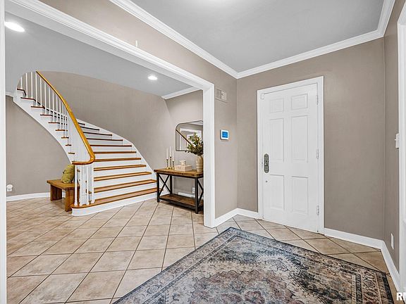 3rd image of 6526 N Saint Marys Rd