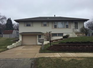 2407 18th St NW, Rochester, MN 55901