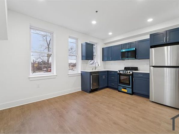 812 W Roosevelt Blvd #3
