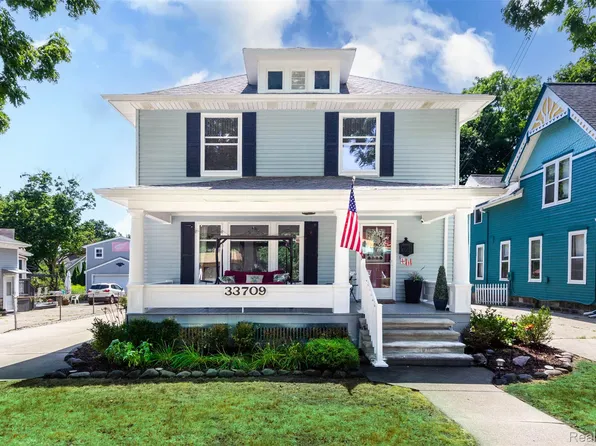 33709 Grand River Ave, Farmington, MI 48335