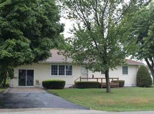 703 SE 4th St, Aledo, IL