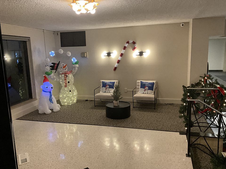 Carlyle Tower Apartments Southfield, MI Apartment Rentals