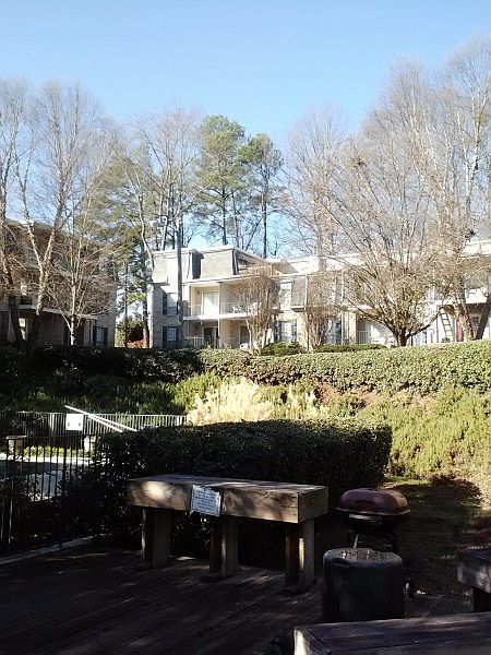 http://www.propertyboss.net/CustomerImages/EXCALIBR_92531/media/Properties/2805%20NE%20Expressway%20