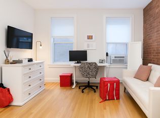 705 9th Ave #4R, New York, NY 10019