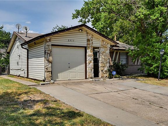 2nd image of 2977 Hollandale Ln