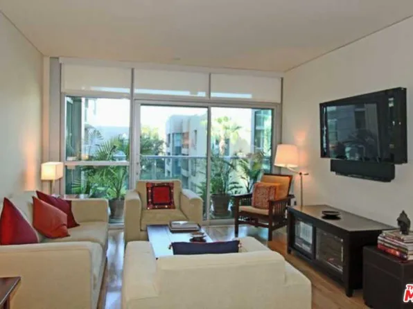 13650 Marina Pointe Dr Unit 606, Marina Del Rey, CA 90292