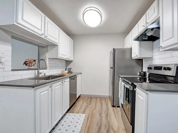 Taluswood Apartments