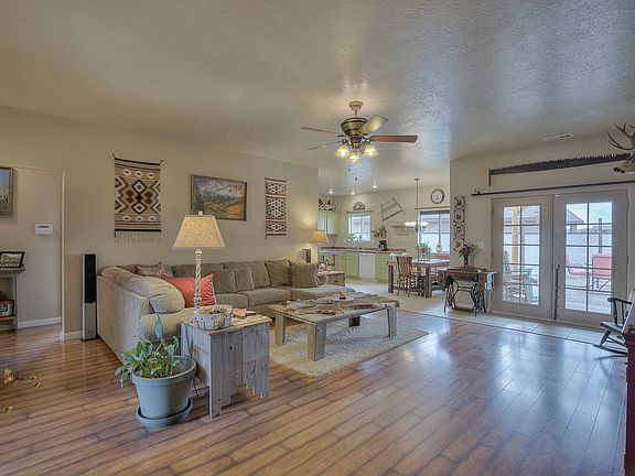 2nd image of 1201 Otono Cir