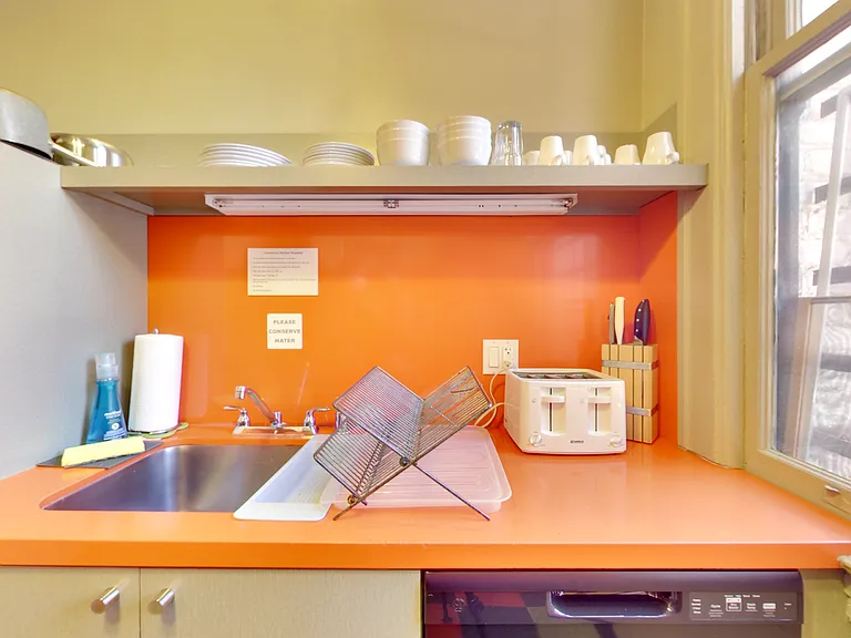Columbus Residence — Photo 14