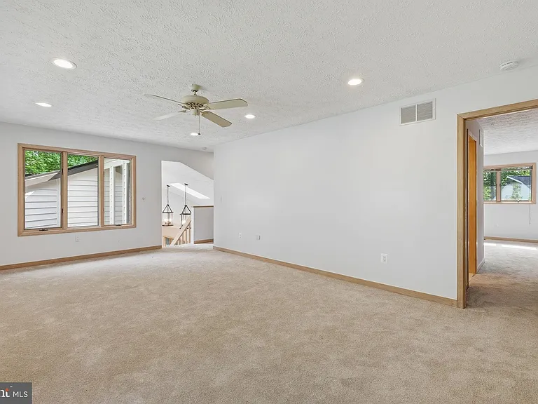 22 Poplar Point Rd — Photo 21