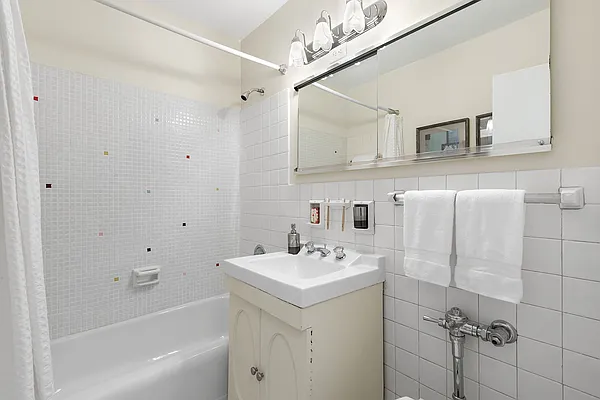 Sold by Compass | media 11