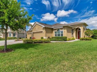2248 Vista Greens Dr, Sun City Center, FL 33573