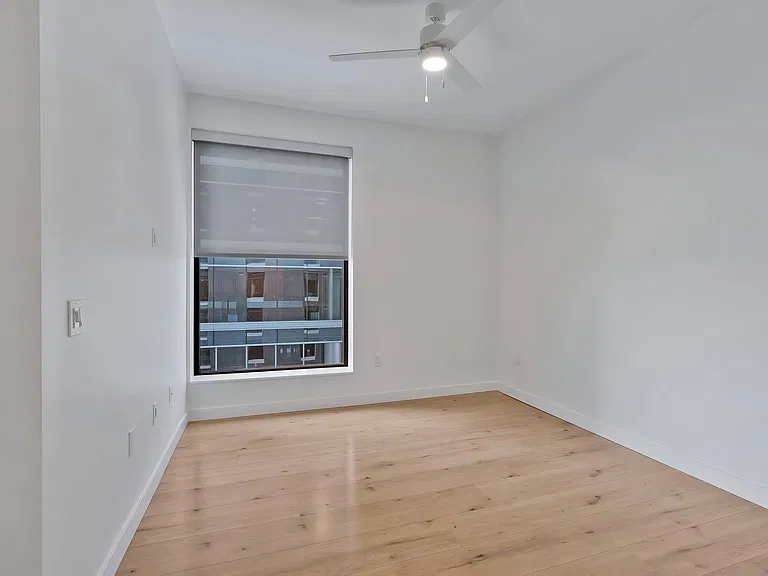 1212 Demonbreun St #1002 — Photo 8