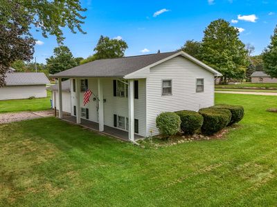 103 Hawley St, Quincy, MI, 49082
