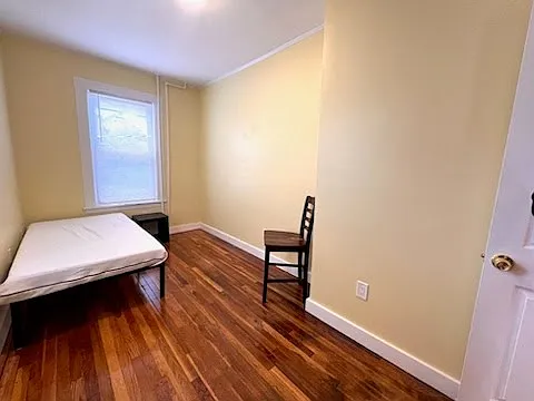 124 Charles St #1 — Photo 4