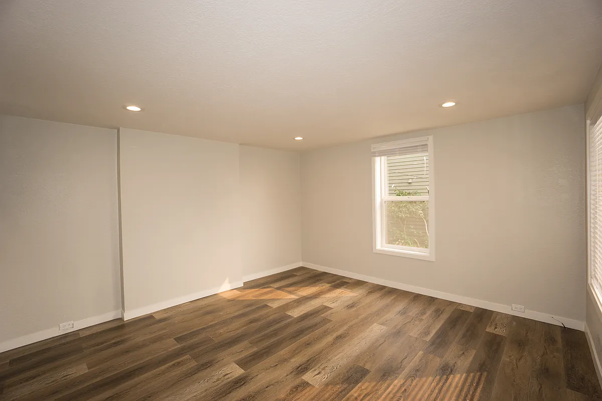 Great Room with Plenty of Natural Light - 2206 14th Ave W #1
