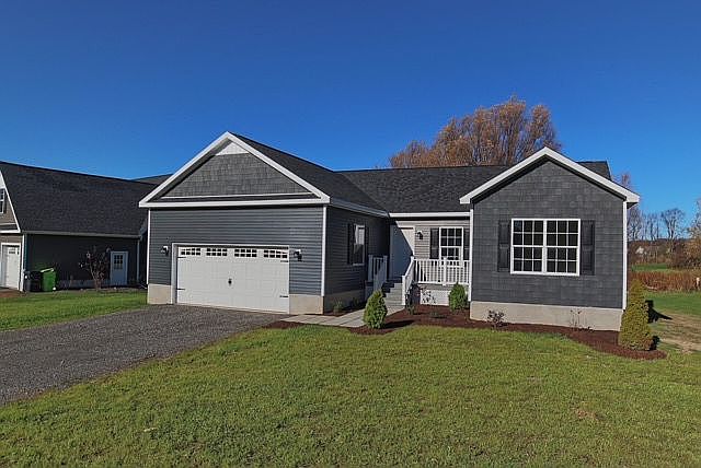 1st image of 15 S Meadow Dr