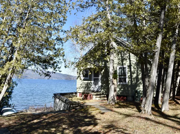 170 Cedar Ln, Willsboro, NY 12996