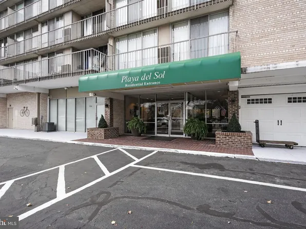 227 Playa Del Sol, Cherry Hill, NJ 08002