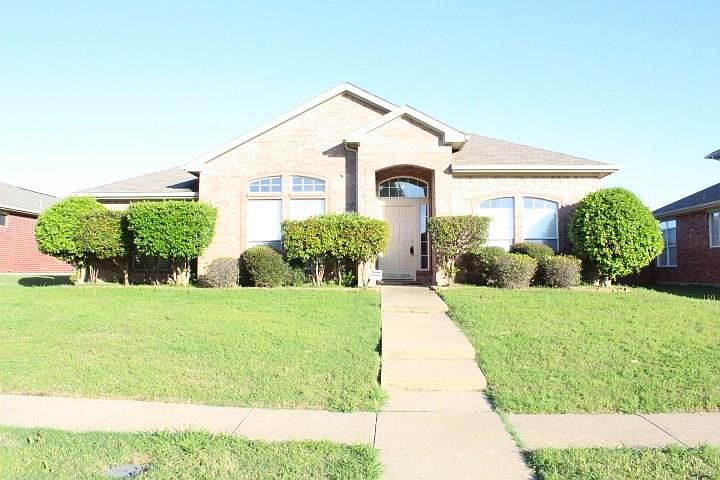 1st image of 2520 Walnut Creek Dr