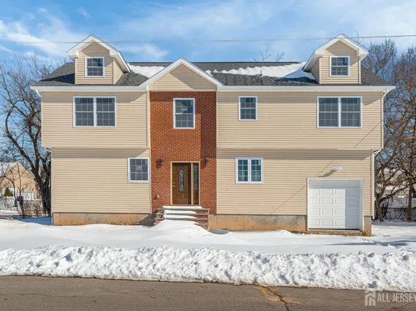 31 Davis Ave, Somerset, NJ 08873