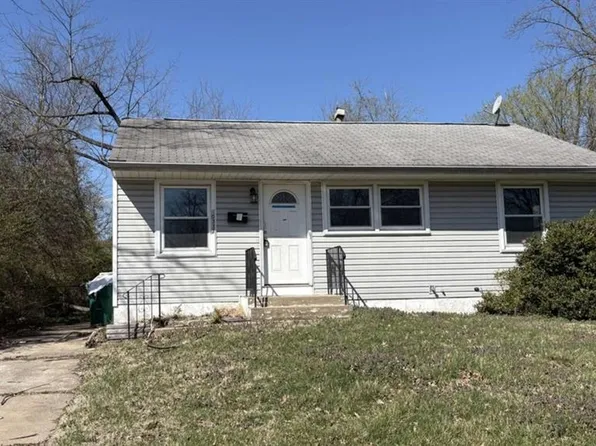 10337 Galloway Dr, Saint Louis, MO 63137