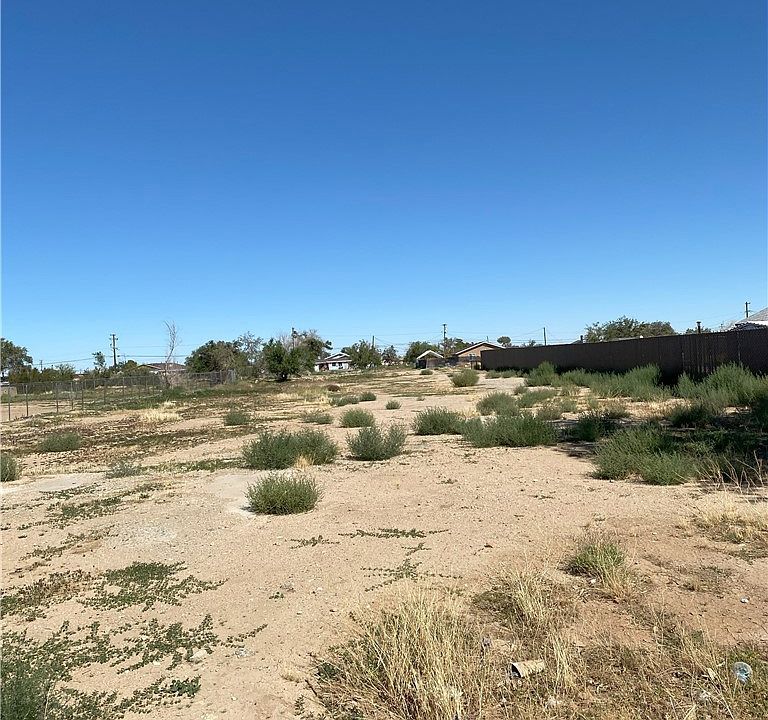 1st image of 0 Lee Ave #6