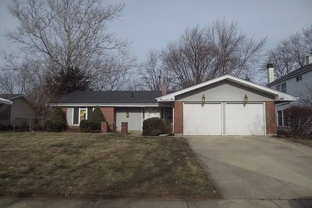 1410 Newcastle Ln photo 1