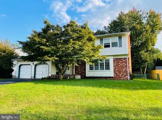 28 Tally Rd, Hamilton, NJ 08619